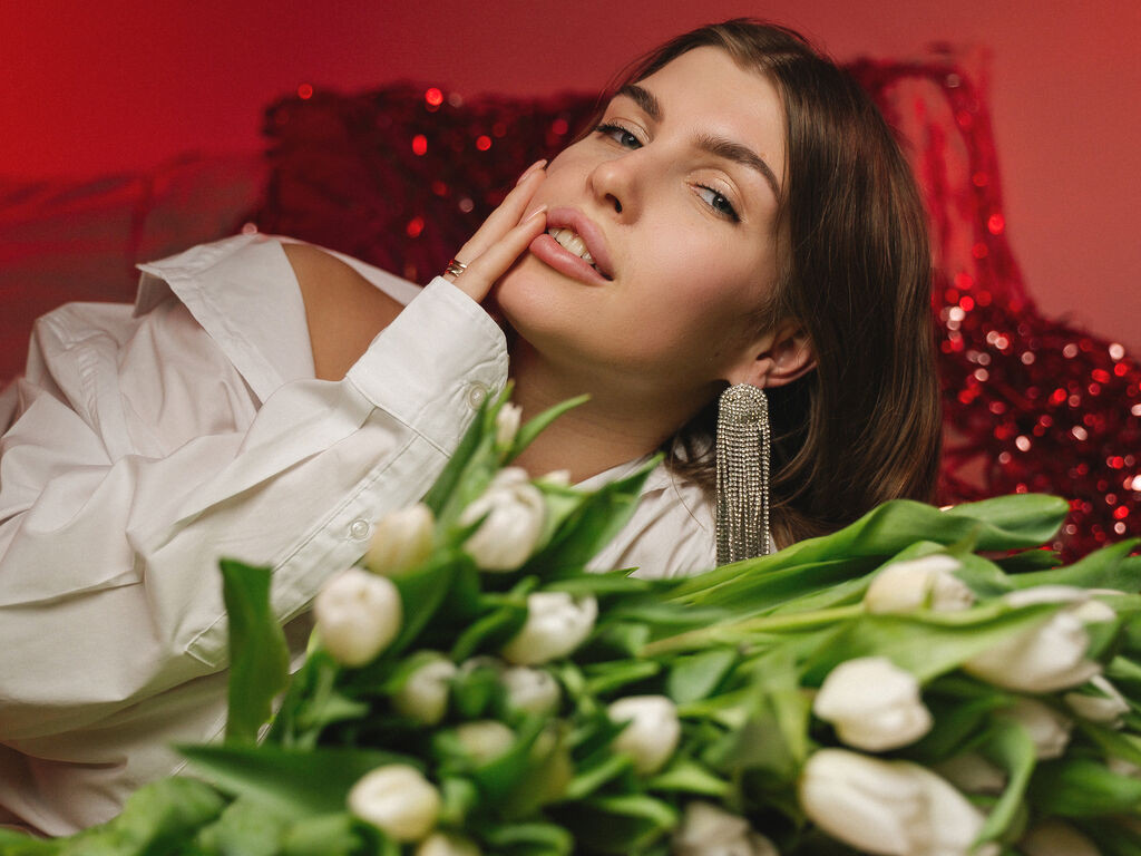 AlexandraAvdeeva webcam model profile image