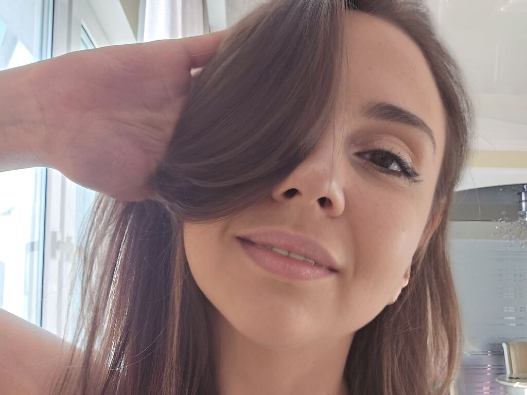 AliceFortuna webcam model profile image