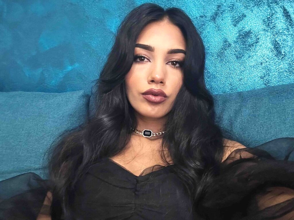 AlmaBridge webcam model profile image