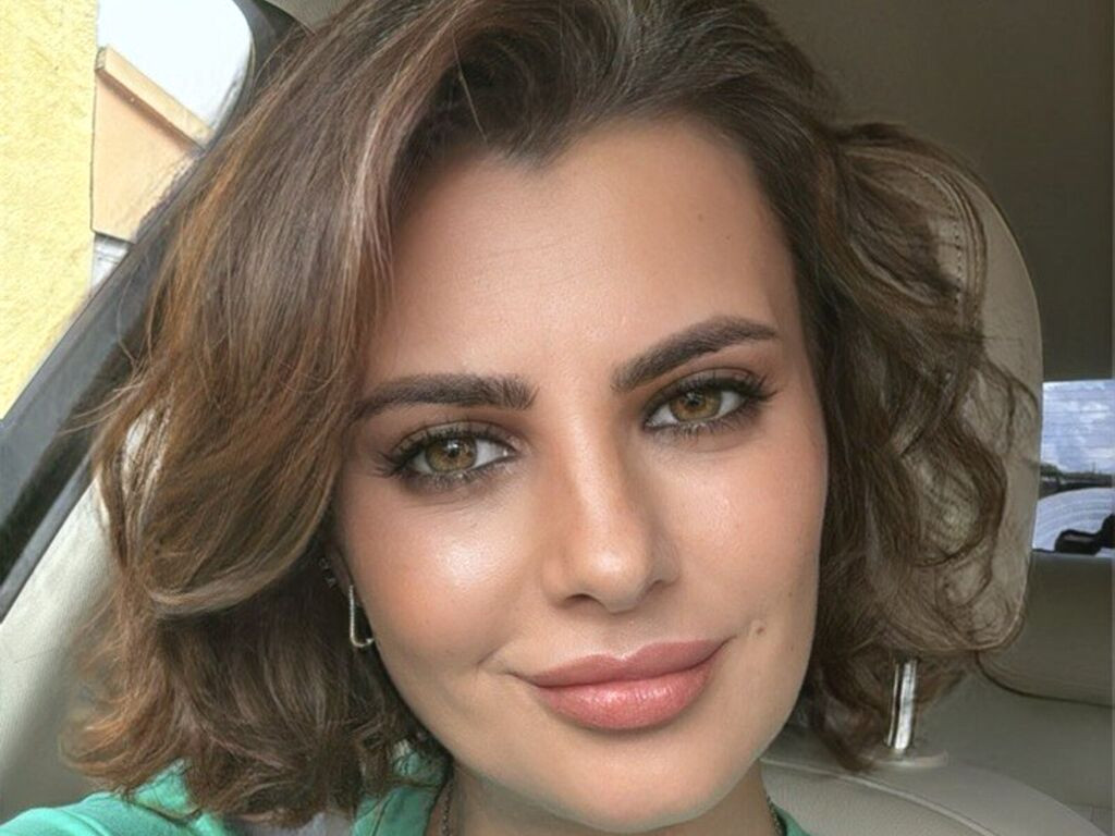 AnishaBee LiveJasmin cam model preview