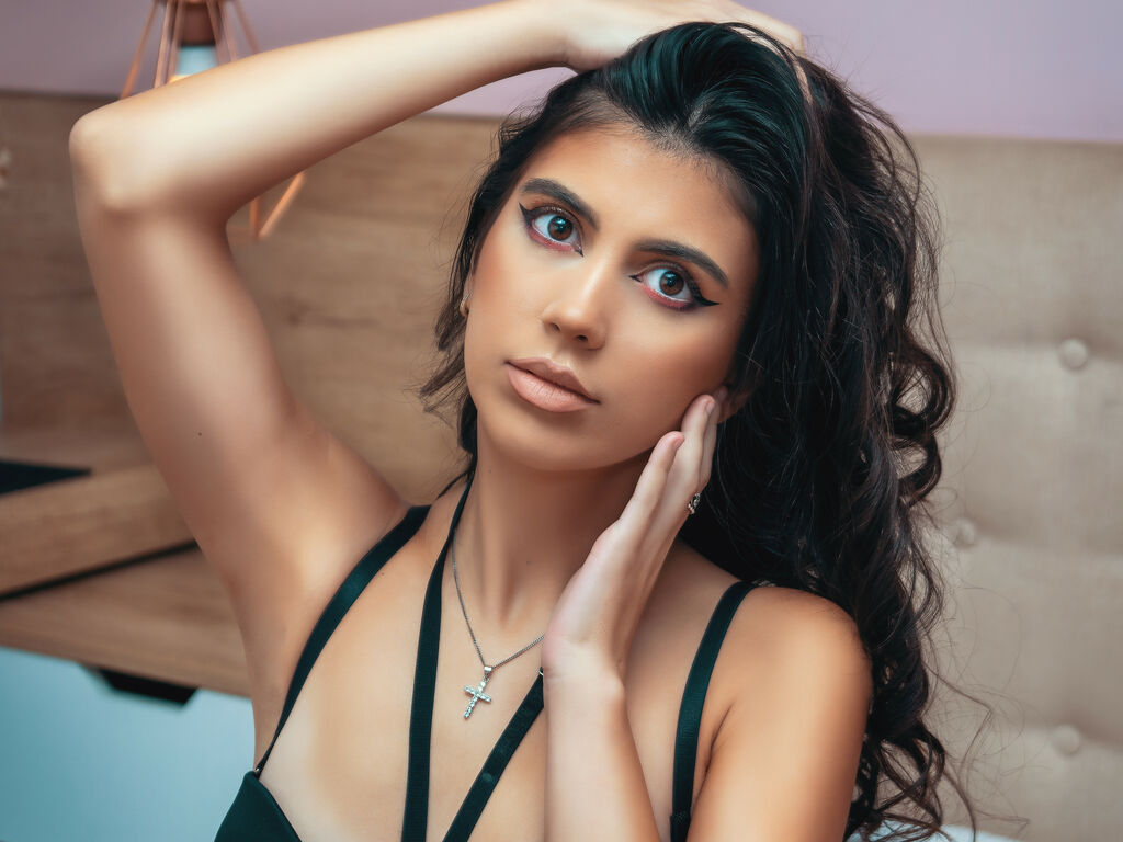 AnittaBel webcam model profile image