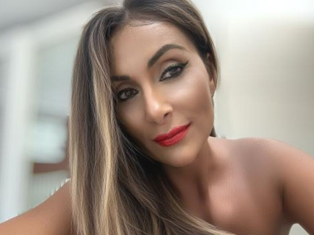 BellenGrey webcam model profile image