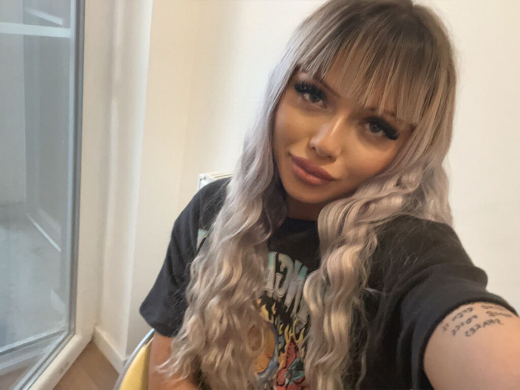 CassidyKitty webcam model profile image