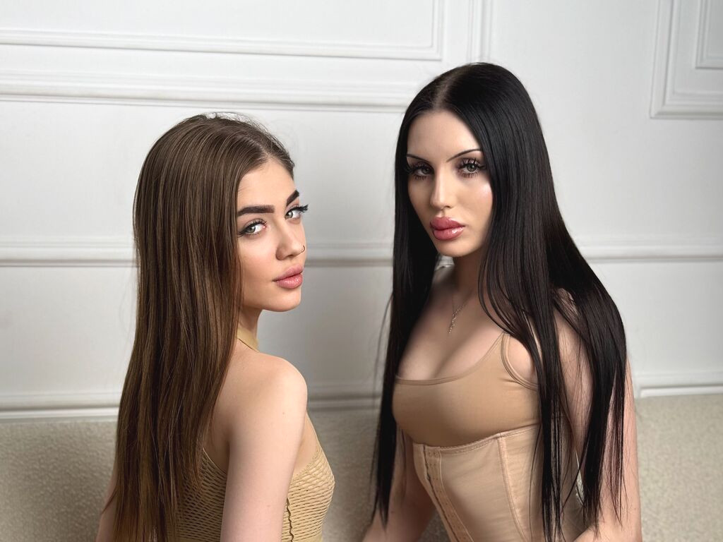 CwenAndClover webcam model profile image