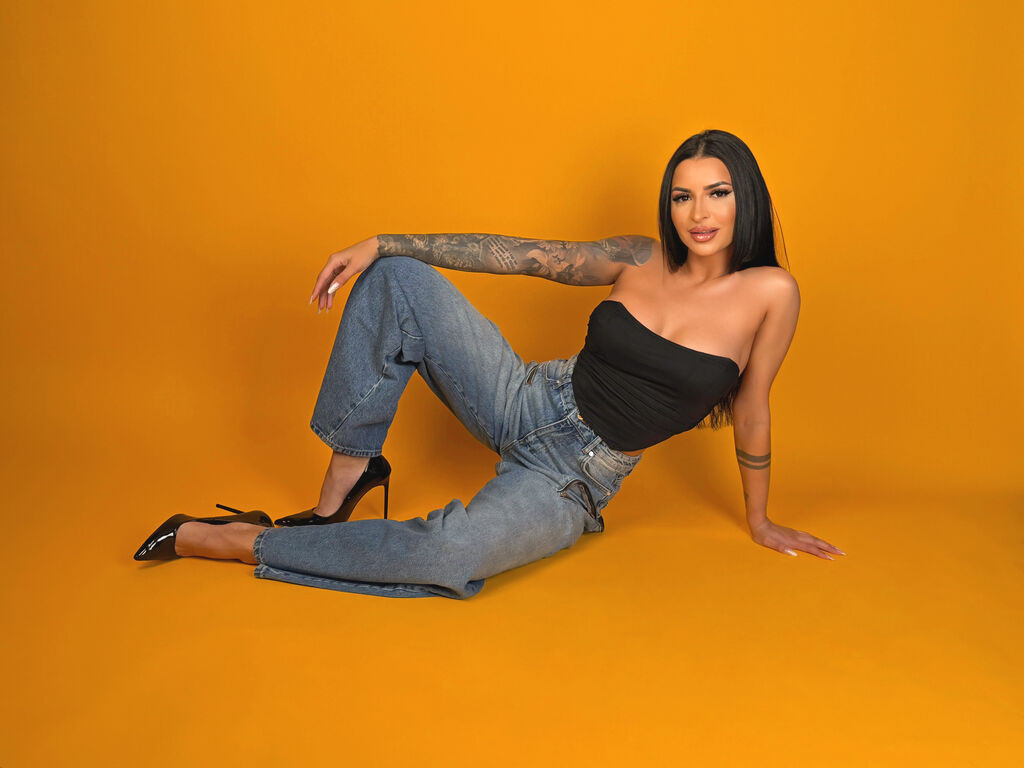 Diane LiveJasmin cam model preview