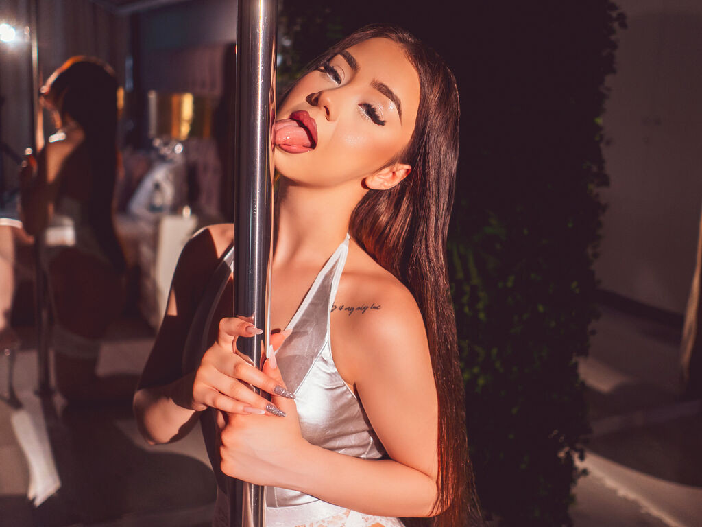 EdenBright webcam model profile image