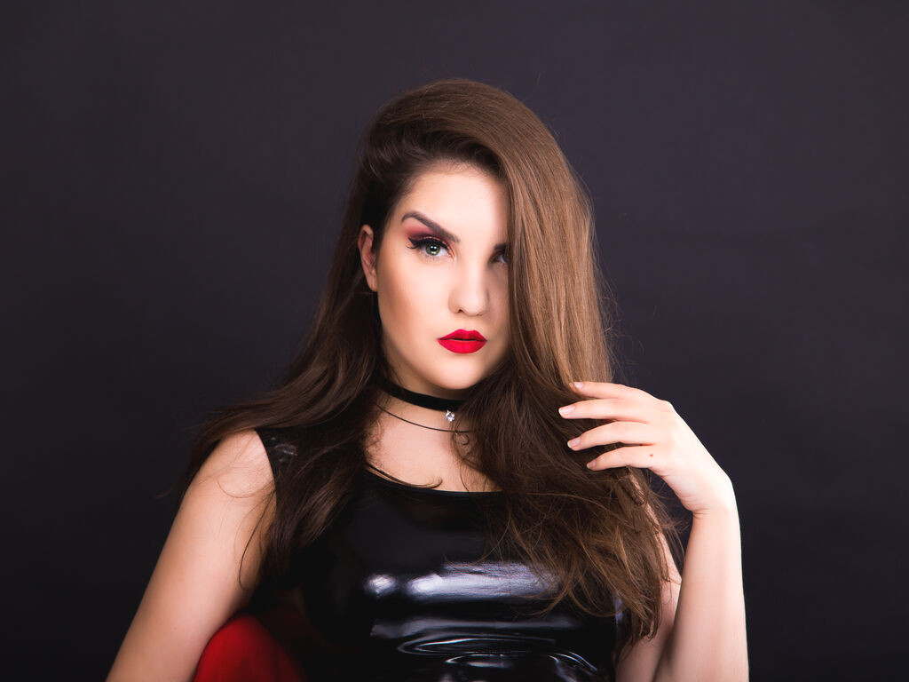 EnygmaVann webcam model profile image