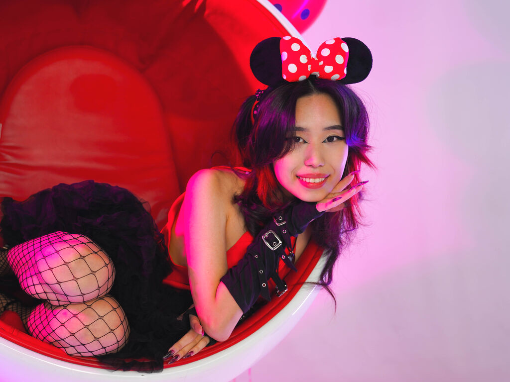 EveLane webcam model profile image