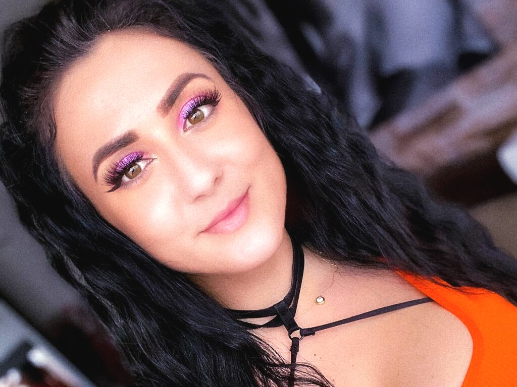 HeatherLindsey webcam model profile image