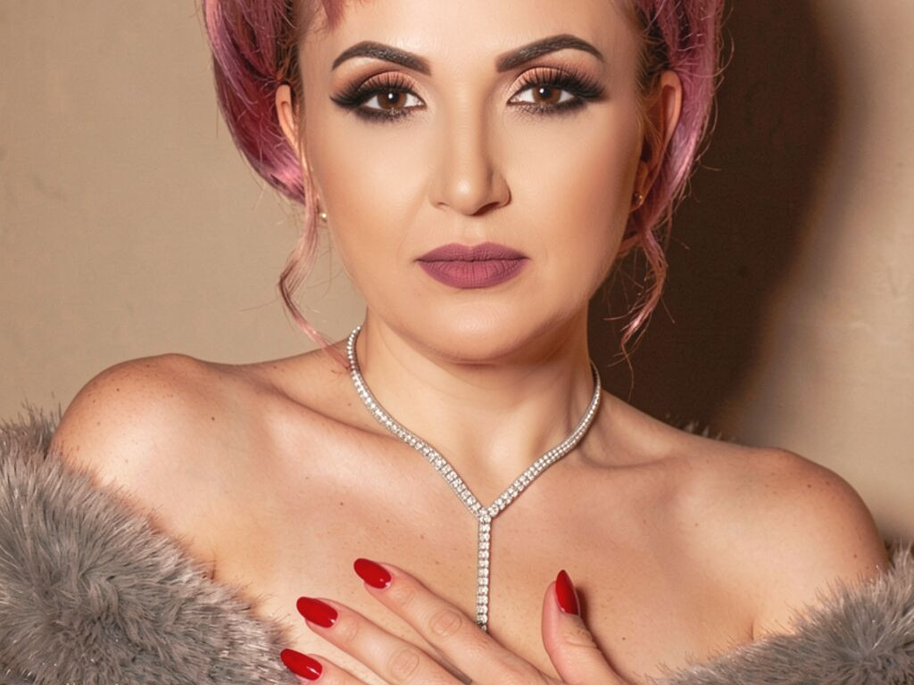 IsabelaConte webcam model profile image
