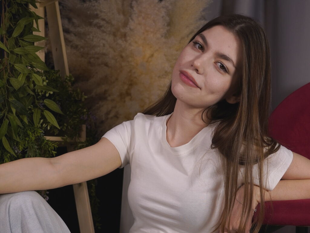 IvyCharnoski webcam model profile image