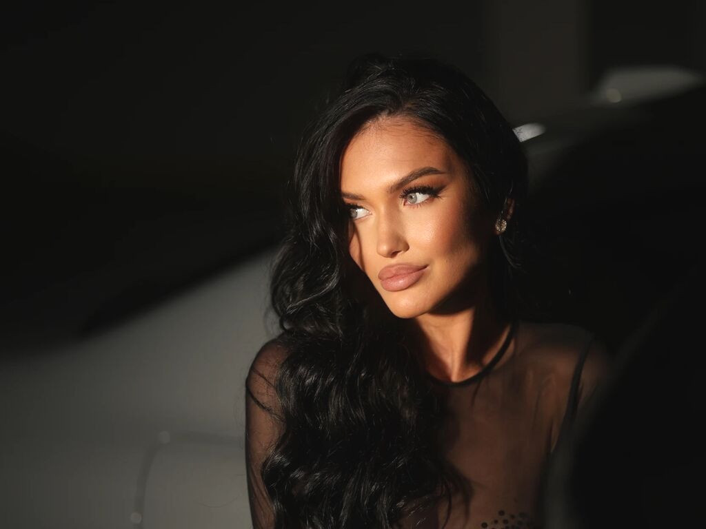 JasminRey webcam model profile image