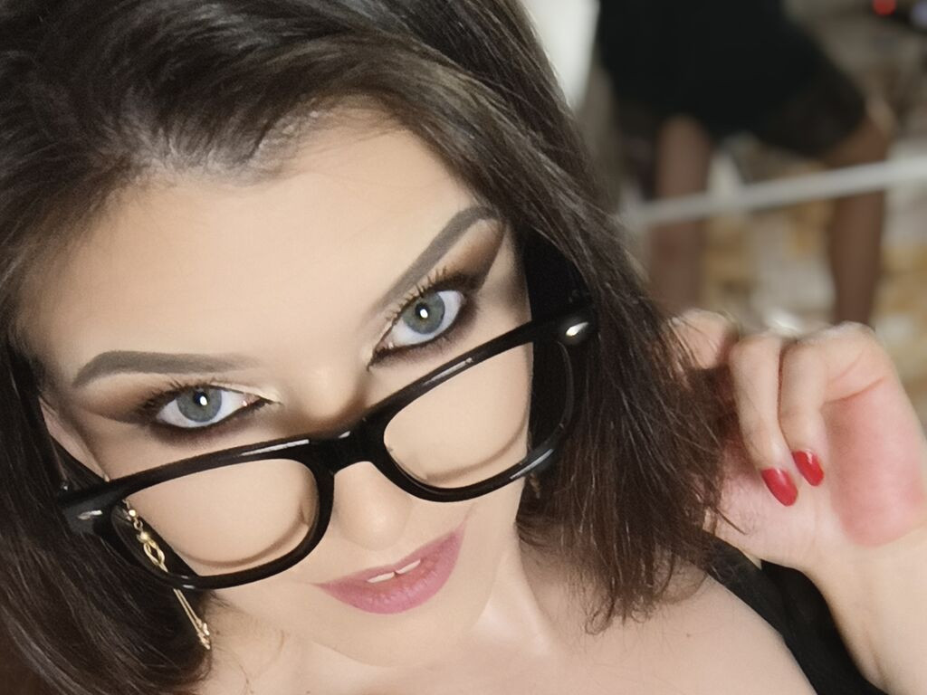 KataleyaEva LiveJasmin cam model preview