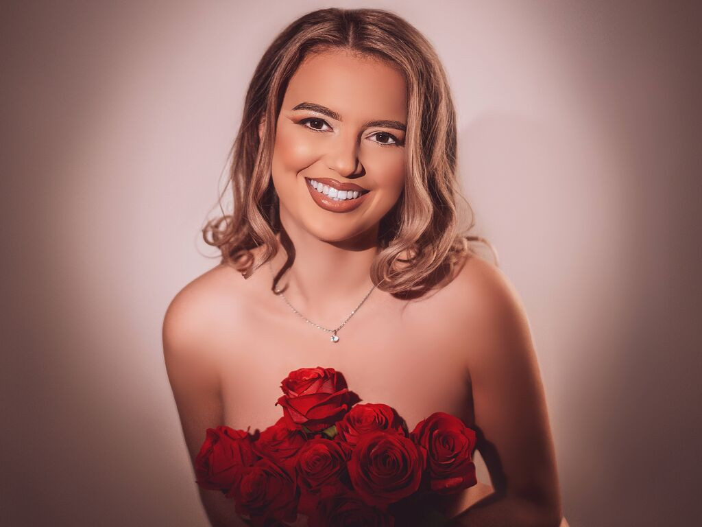 LaraGray webcam model profile image