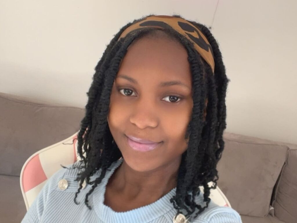 LyraBrown webcam model profile image