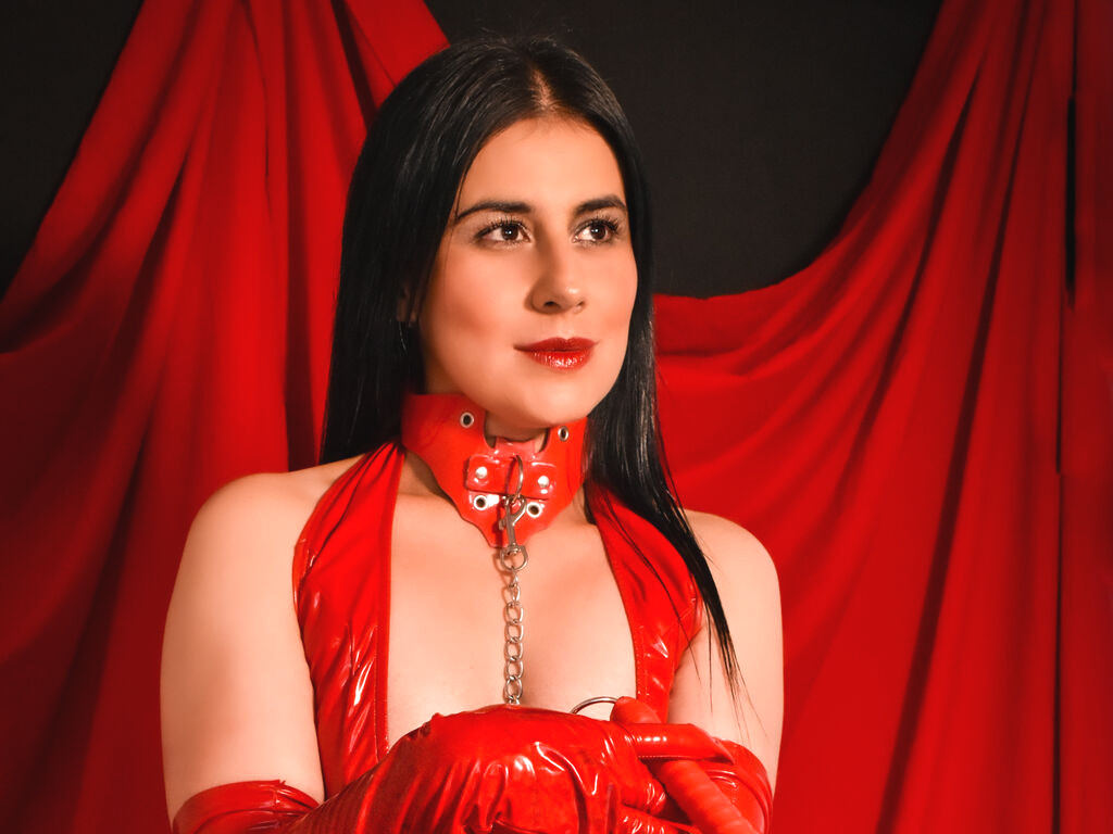 MaddyColman webcam model profile image