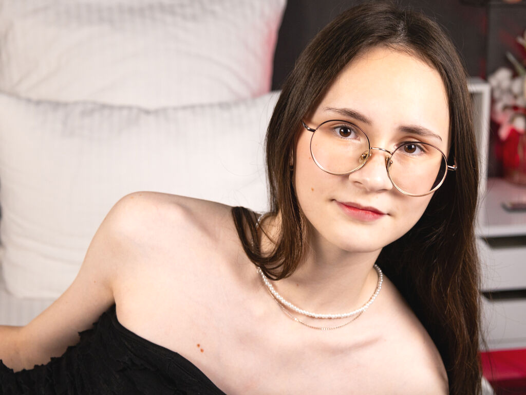 MartaBrent webcam model profile image