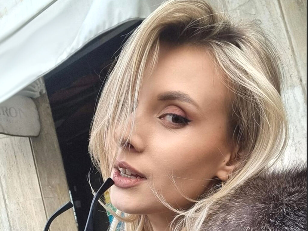 MishaBrizow webcam model profile image