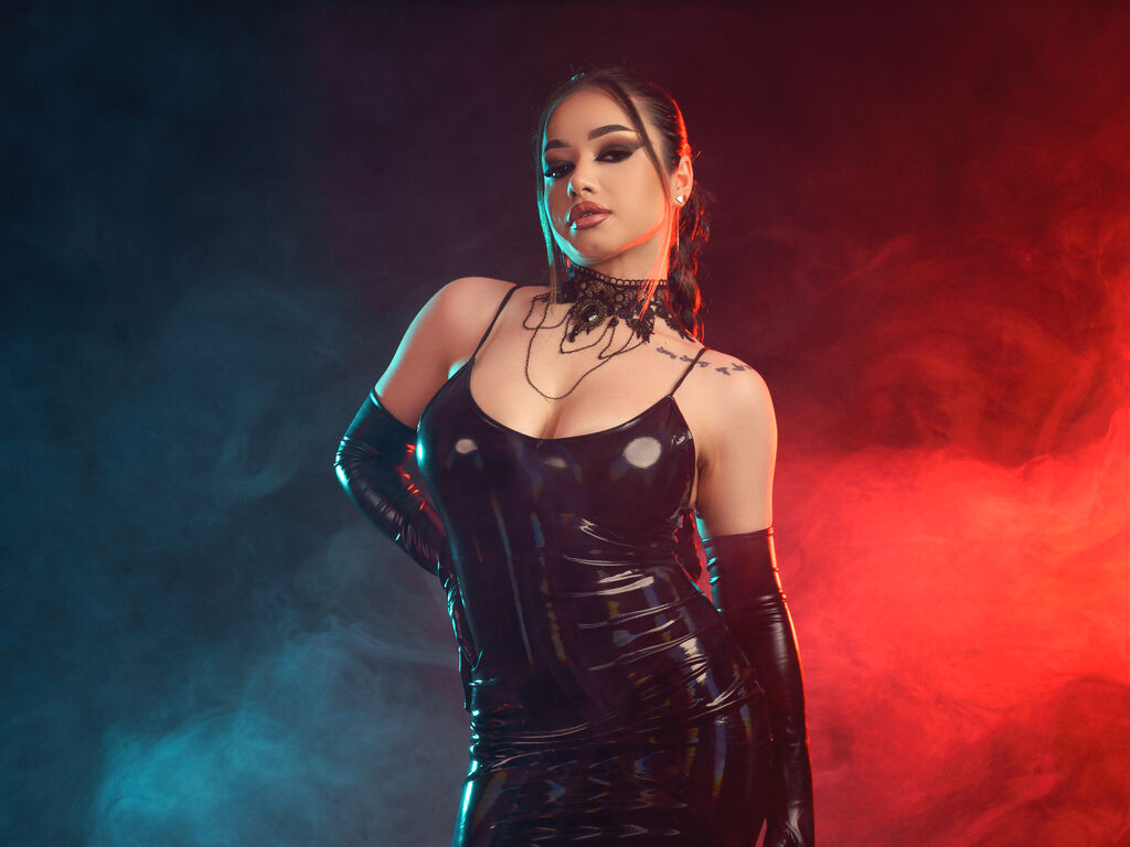 NikiBryce webcam model profile image