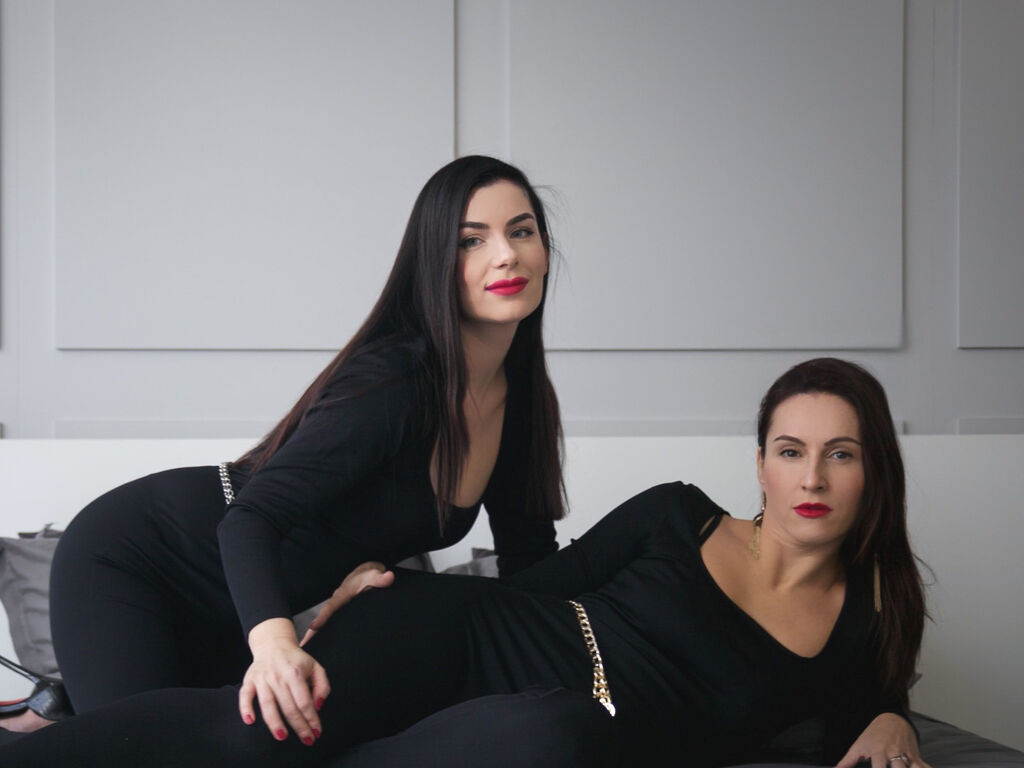 NinaAndNella LiveJasmin cam model preview