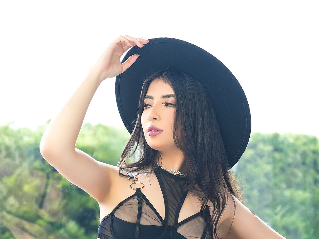 RavenFoster webcam model profile image