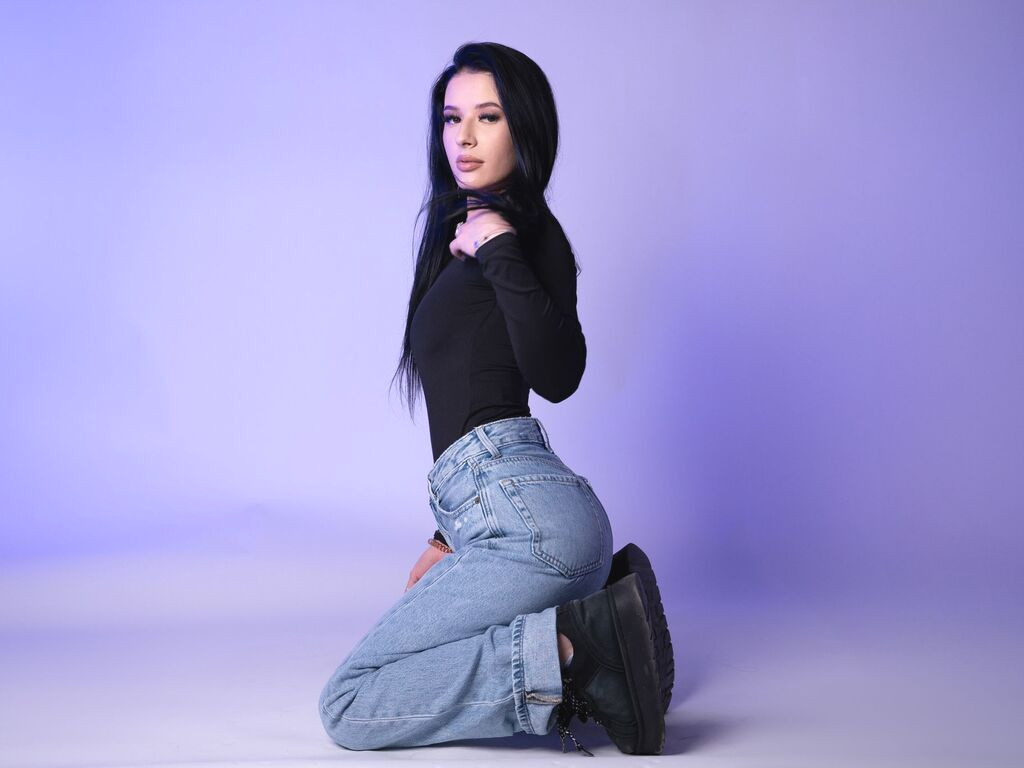 RubyVixen webcam model profile image