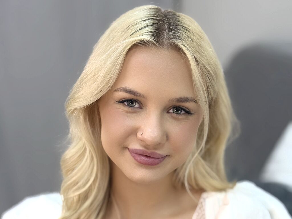 SteshaPearl webcam model profile image