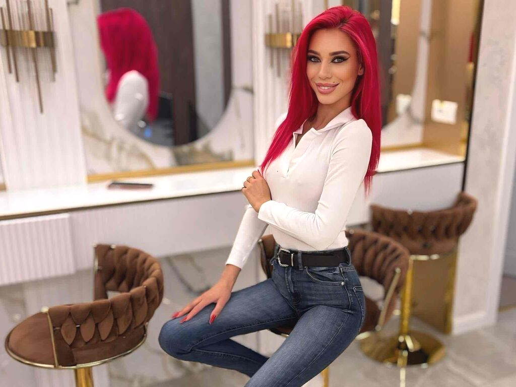 SunnyBlair webcam model profile image