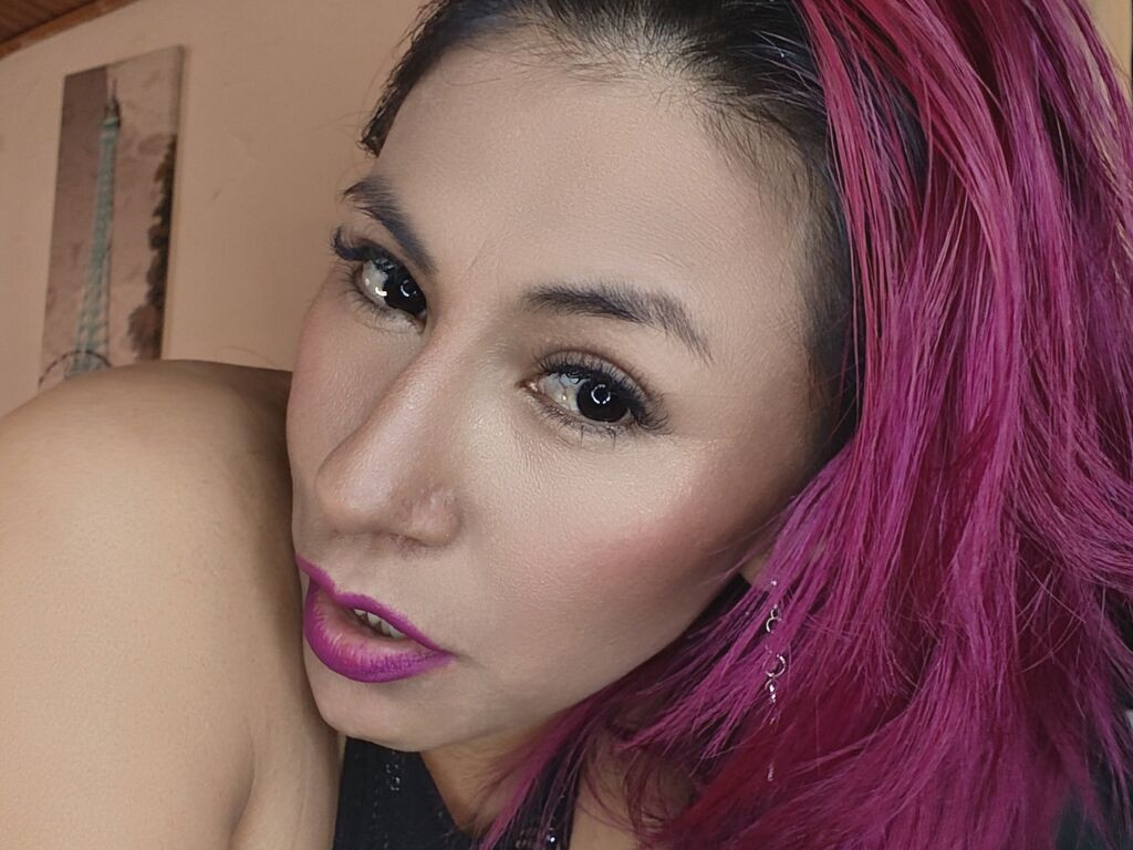 TatianaBelli webcam model profile image