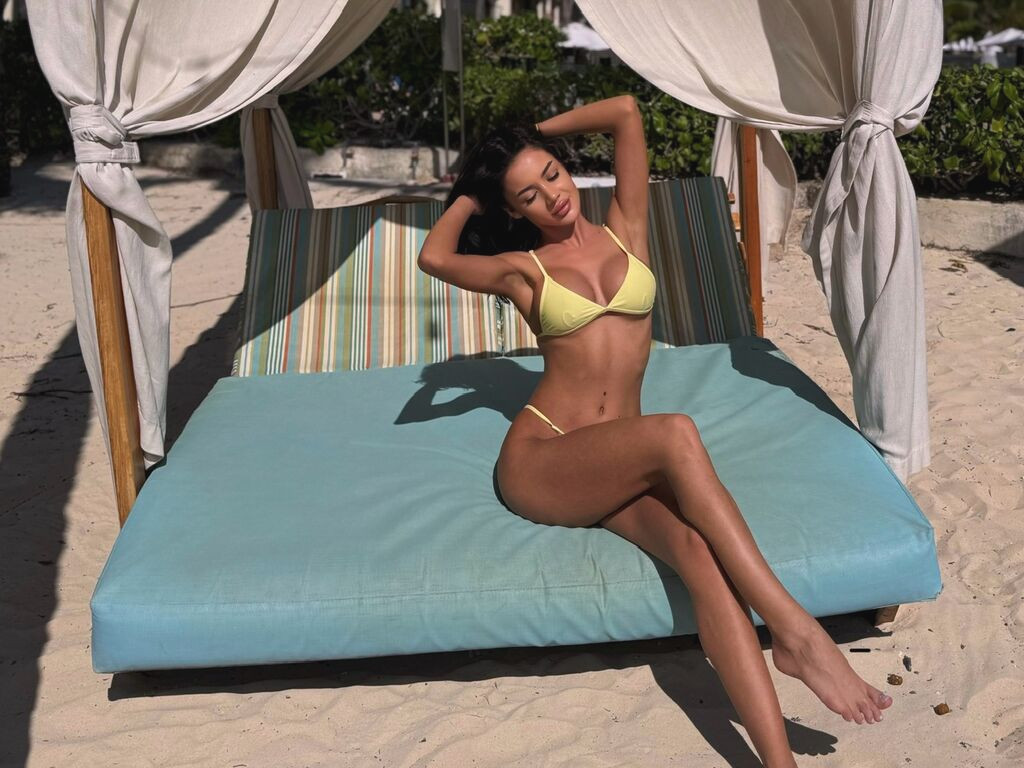 TessaMaven LiveJasmin cam model preview