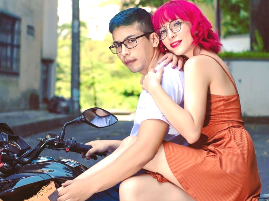 TommyandValery webcam model profile image
