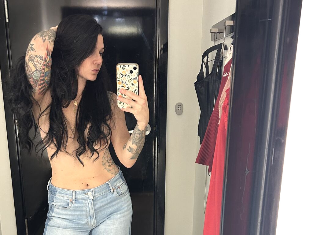 VanessaReese webcam model profile image