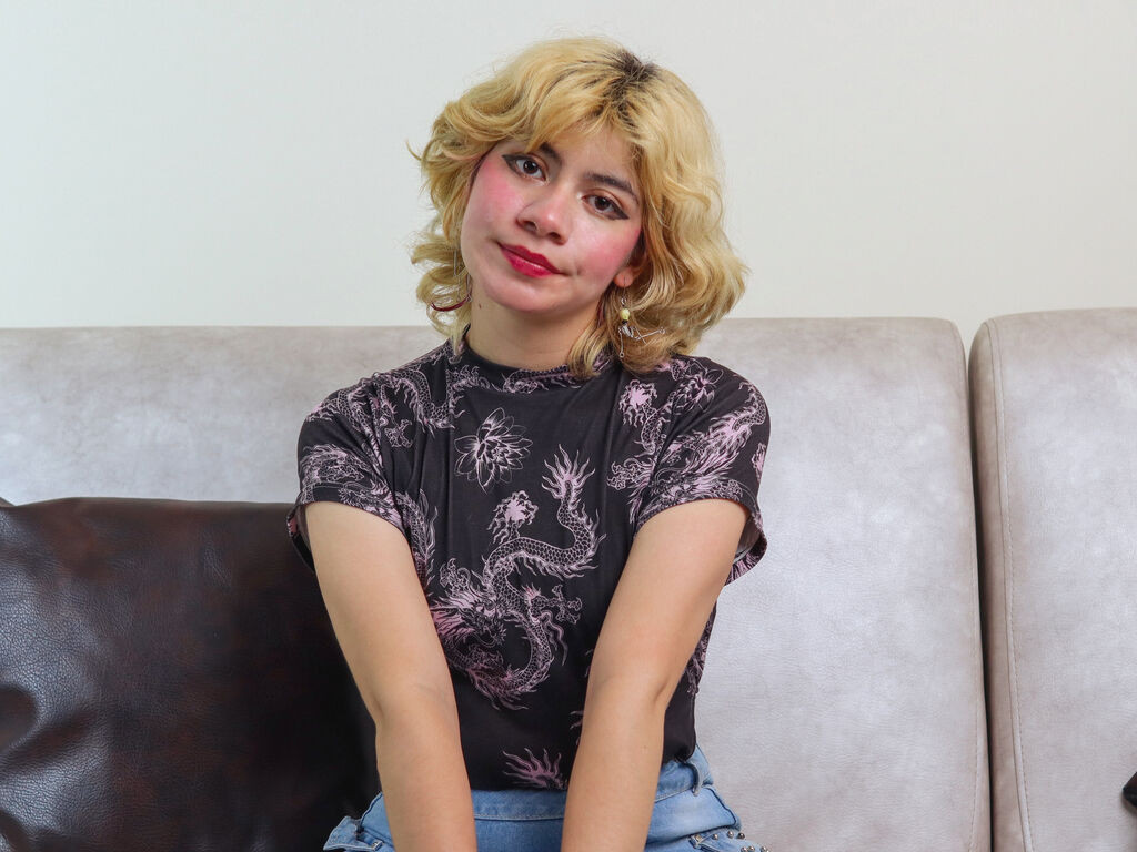 VeronicaZens LiveJasmin cam model preview